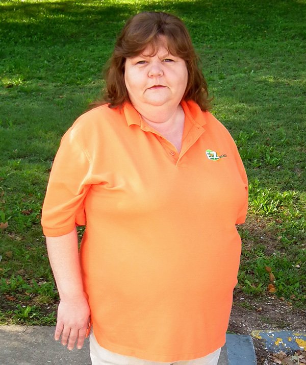 Kathy Pound begins her weight loss journey.