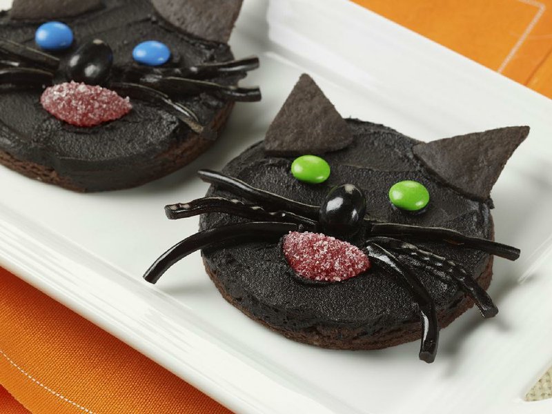 Black Cat Cookies 