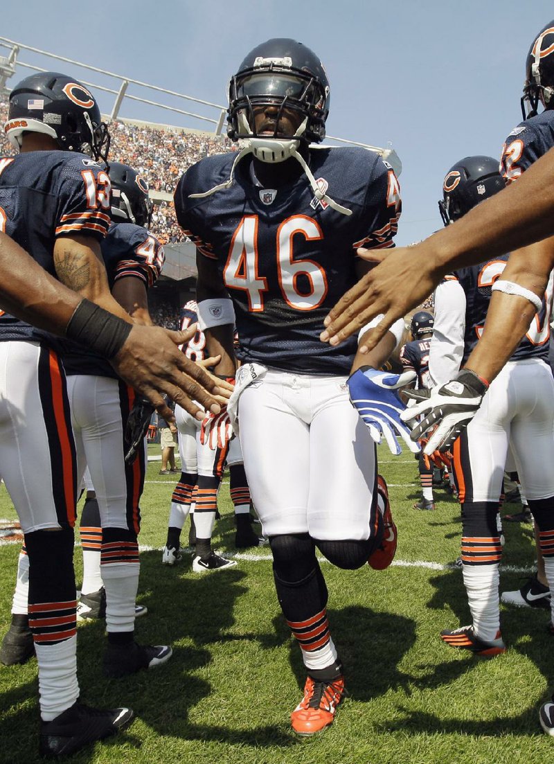 NFL safety Chris Harris (Little Rock Fair) was released by the Chicago Bears on Thursday after he asked for a trade, ending his second run with the team. Harris started in the Bears’ 24-18 victory over Tampa Bay in London on Sunday with Major Wright nursing a hip injury. He had been benched for the Bears’ victory over Minnesota the previous week. 