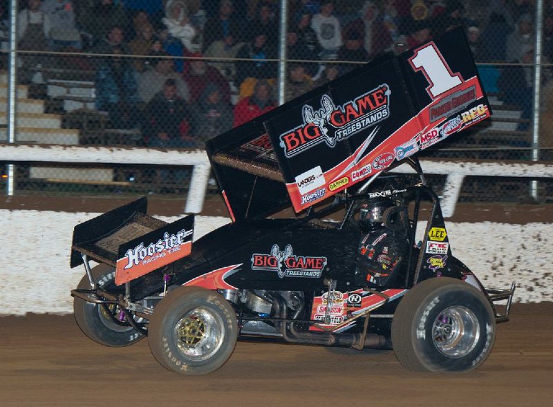 Sammy Swindell of Bartlett, Tenn., won Saturday night’s Short Track Nationals main event despite driving most of the race with a flat front-left tire. 