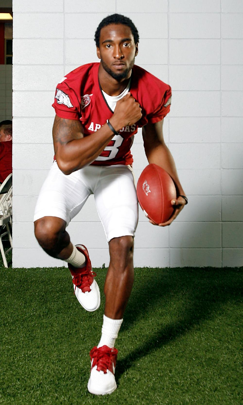 Arkansas Democrat-Gazette/JASON IVESTER --08/06/11--
UA football media day
wide receiver Joe Adams; for tab cover, position 3