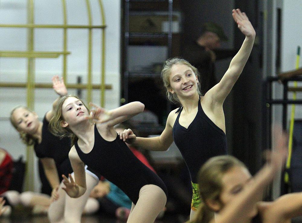 11/20/11
Arkansas Democrat-Gazette/STEPHEN B. THORNTON
Lauren-Frances Wood, 12, right, dances in a line of girls as they rehersal for  Ballet Arkansas' The Nutcracker Sunday afternoon at Shuffles & Ballet II in Little Rock.