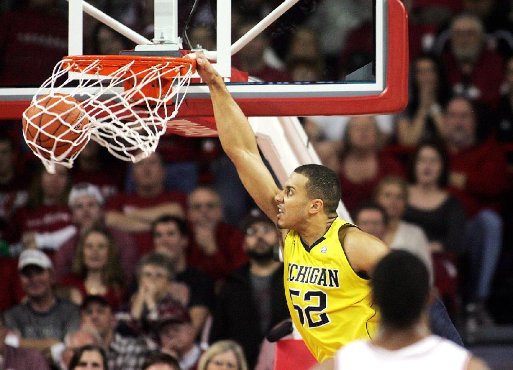WholeHogSports Arkansas victory no slam dunk