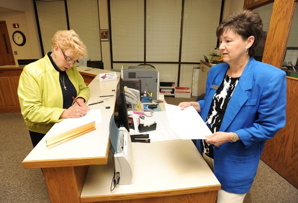 CAMPAIGNS BEGIN: Washington County Candidates File For Office