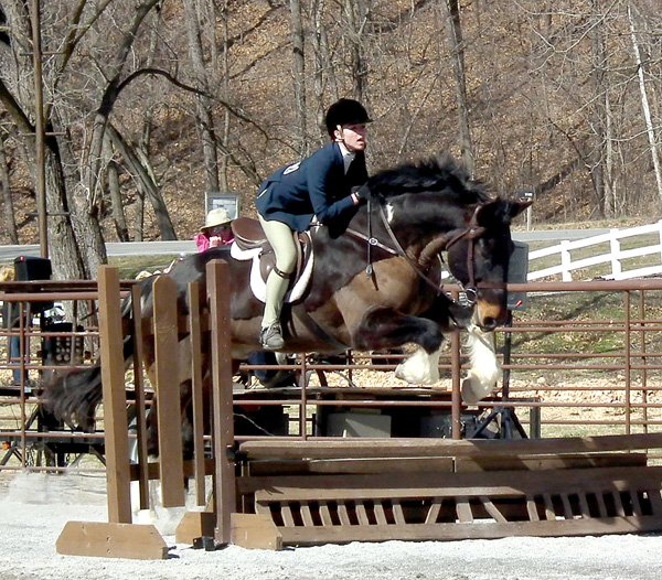 Students compete at Decatur in interscholastic equestrian teams