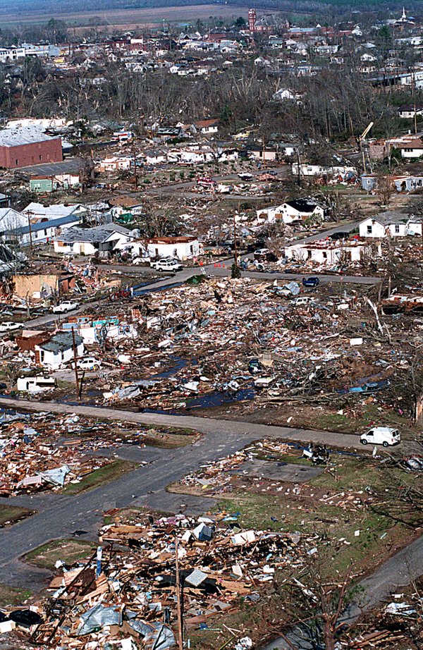 20 dead as storms rip state in wake The Arkansas DemocratGazette