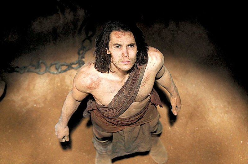 Once on Mars, John Carter (Taylor Kitsch) finds that the planet’s relatively weaker gravity has given him power and abilities far beyond those of mortal men. 