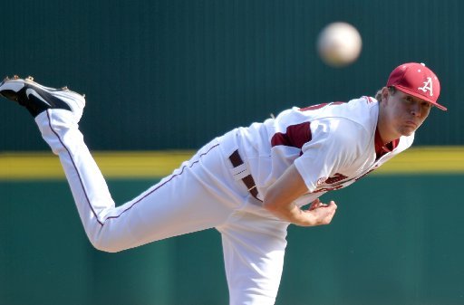 WholeHogSports - Stanek yields to Baxendale