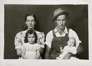 Disfarmer　 Heber Springs Portraits Disfarmer: 1939-1946 Heber Springs Portraits From the