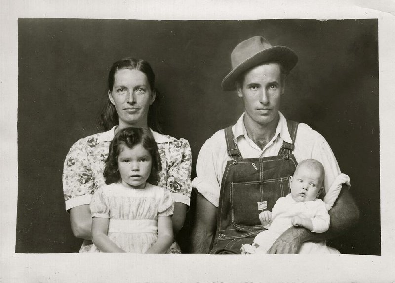 This family photograph is part of an exhibition of portraits by Mike Disfarmer.

