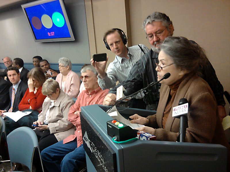 Margaret Piper speaks to the Airport Commission, urging it not to rename Little Rock National Airport after the Clintons. story.lead_photo.caption