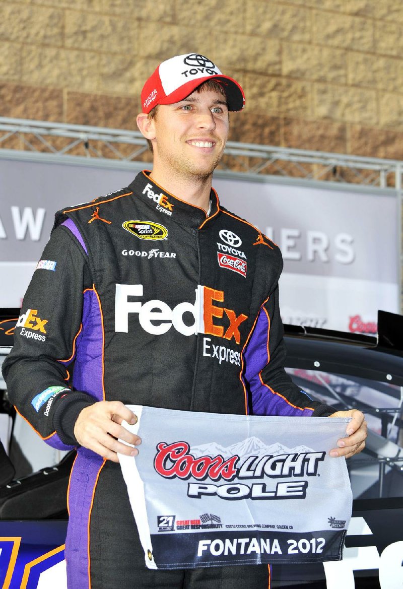 Denny Hamlin turned in a lap of 186.403 mph in qualifying to win the pole for Sunday’s NASCAR Sprint Cup Series Auto Club 400 race. 