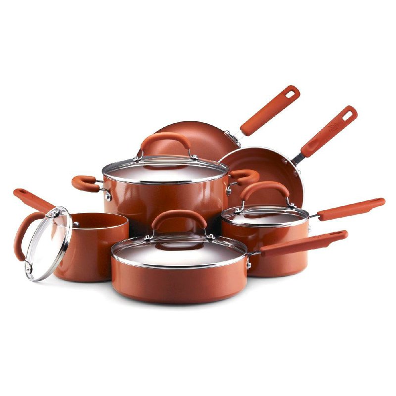 Earth Pan’s hard anodized pots and pans earned top ratings from the reviewers at Consumer Reports. The magazine reported that the pans were oven safe up to 600 degrees. 