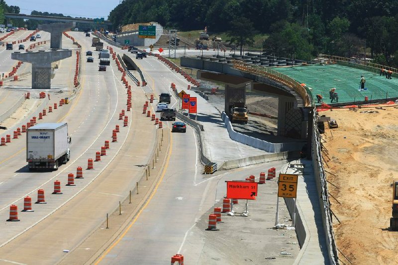 Highway crews on Wednesday will close one or two of the three southbound lanes on Interstate 430 between West Markham Street and I-630. 