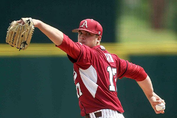 Razorbacks Ryne Stanek, Colby Suggs Drafted