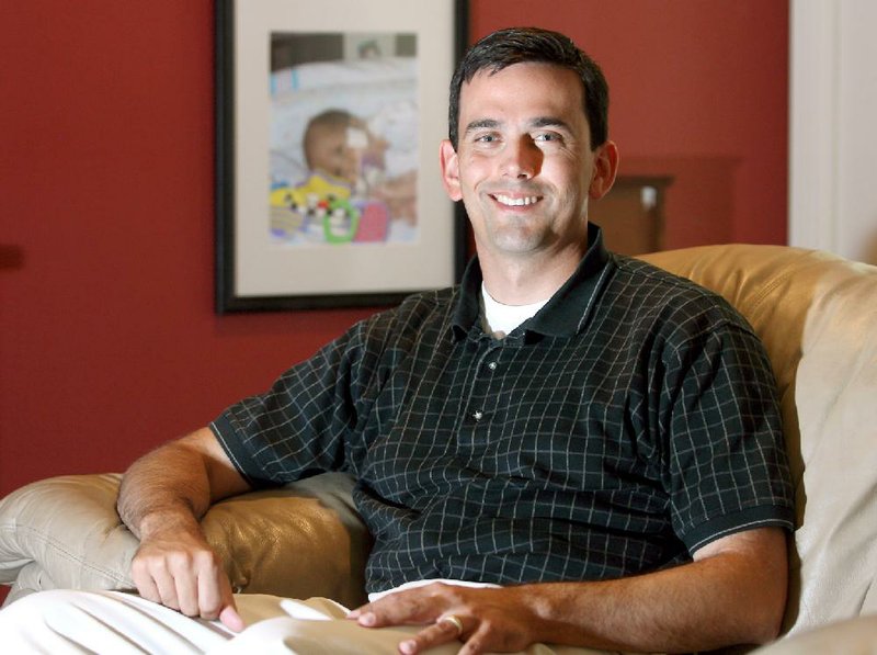 Arkansas Democrat-Gazette/JASON IVESTER --06/07/12--
James Graves; shot on Thursday, June 7, 2012, inside his Fayetteville home for nwp spotlight