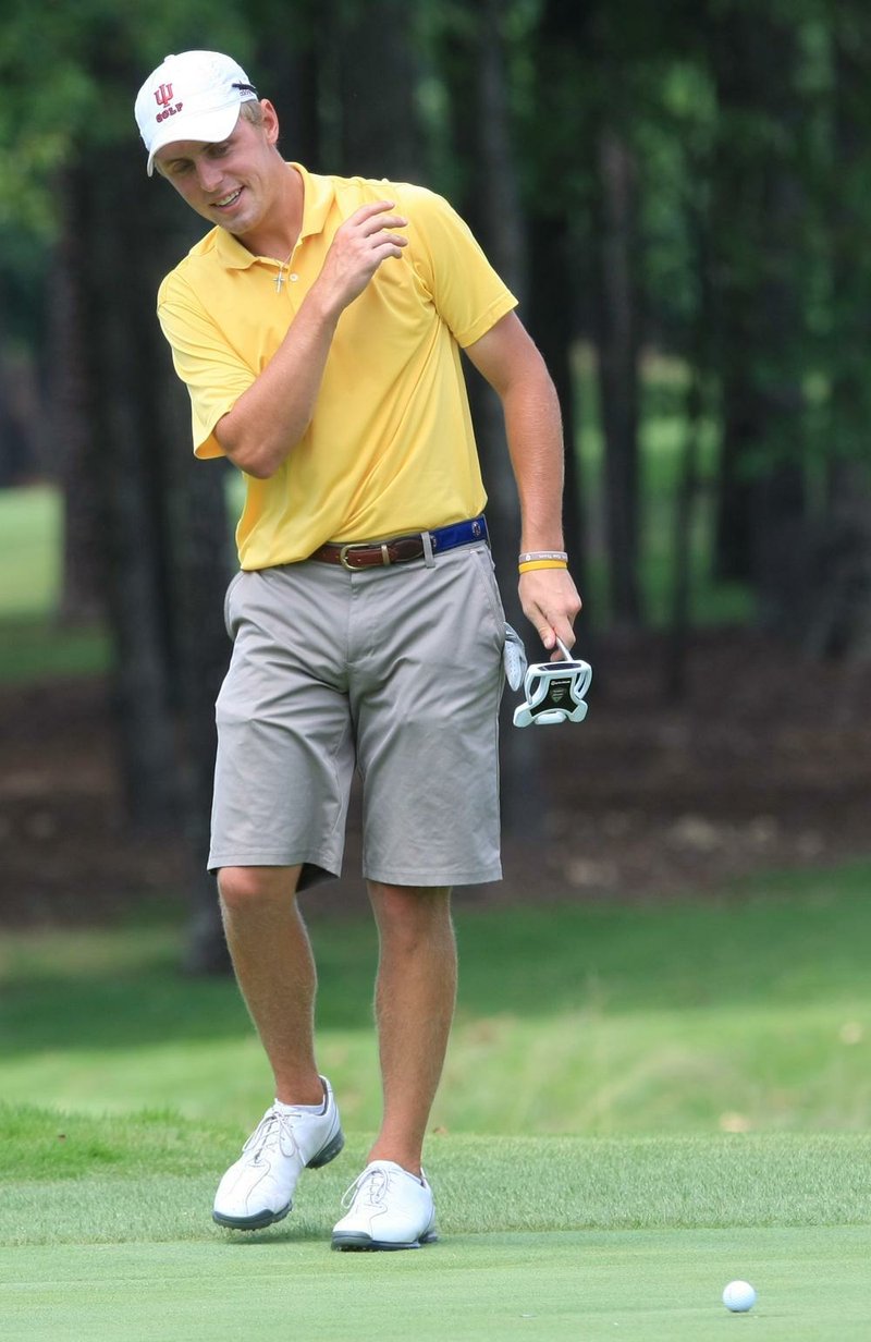 Michael McGee of Kansas City, Mo. shot a 1-over-par 73 Monday and was one of two golfers to qualify for the Southern Amateur Championship by making a birdie in a sudden-death playoff. 