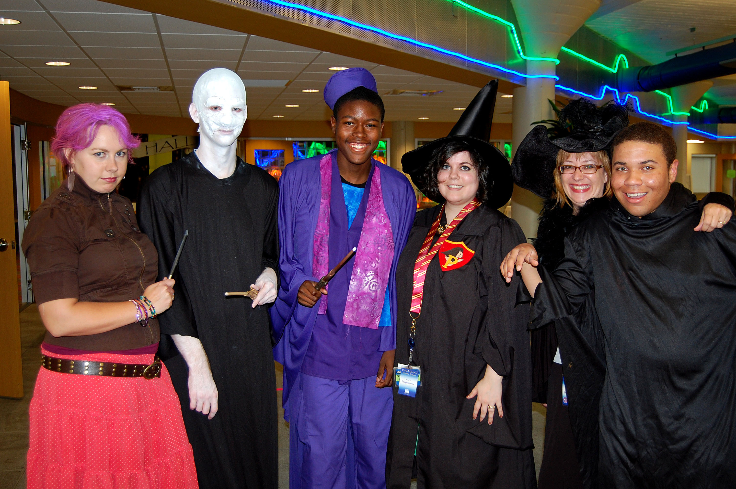 Amanda Pottecole, Jonathan Nichols, Charlekadrick Waits, Samantha Nations, Amy Miller and Cameron Sturdevant. Staff and volunteers.