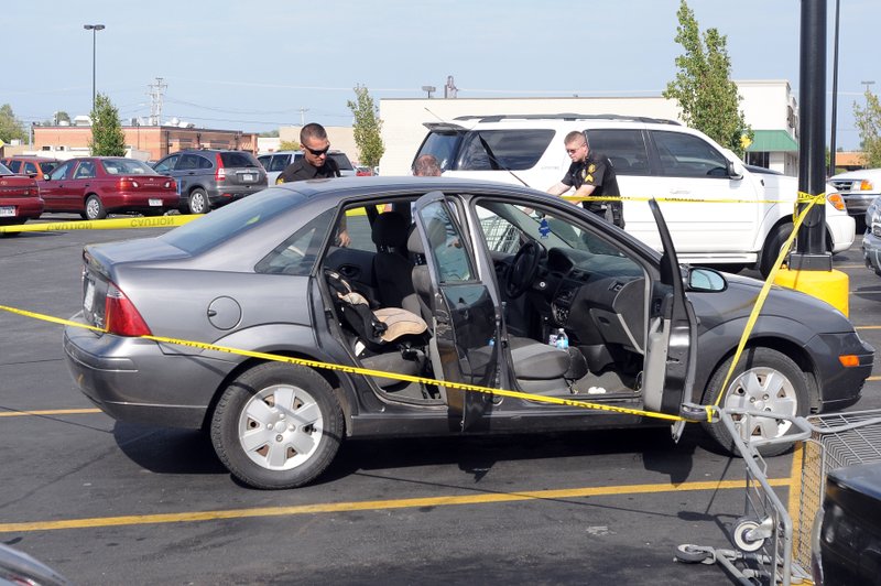 Child left in car dies Northwest Arkansas DemocratGazette