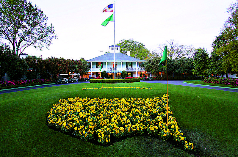 For the first time in its 80 years of existence, the Augusta National Golf Club has invited women to join its membership. 