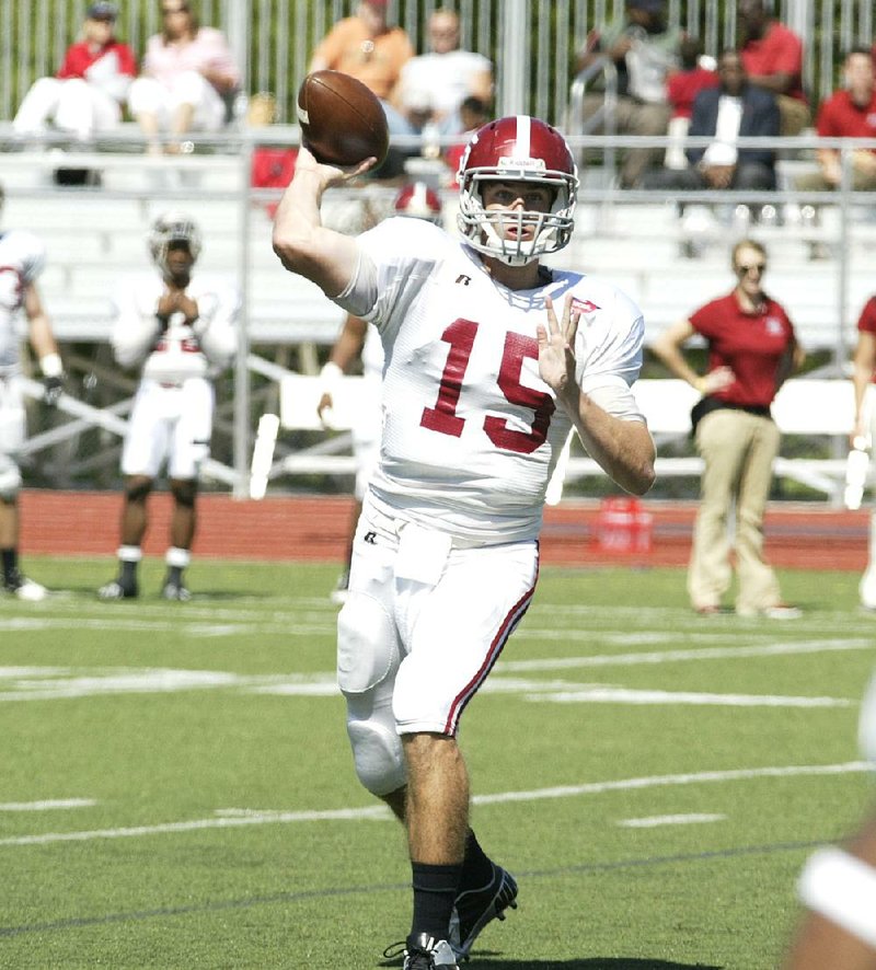 In Henderson State’s first three games, Reddies quarterback Kevin Rodgers has completed 72.4 percent of his passes (71 for 98) for 1,183 yards (394.3 per game) and 17 touchdown passes, more than any other quarterback in the NCAA’s four divisions. 