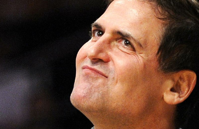 Dallas Mavericks owner Mark Cuban, reacting to the end of Monday’s Green Bay-Seattle game, said on Twitter he would “love to see what my reaction would be if a Mavs game ended like #MNF.” 