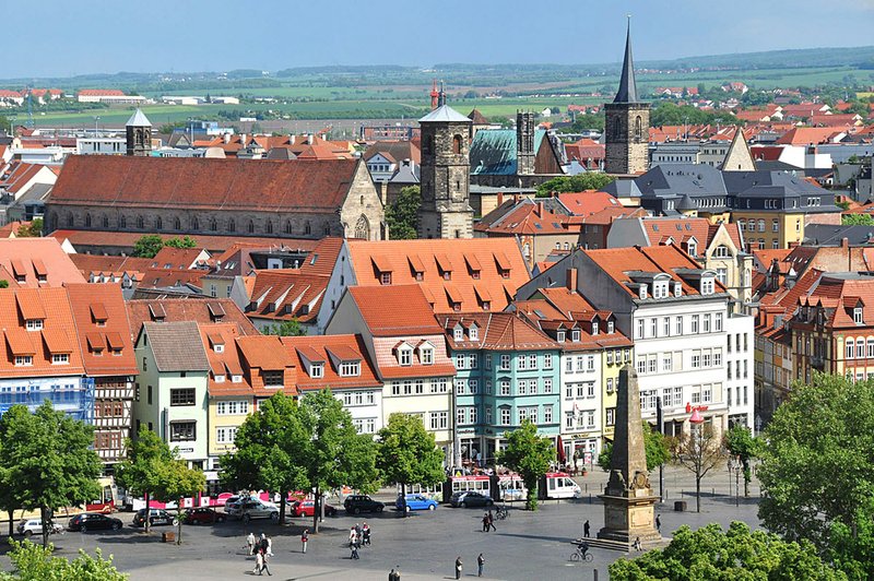 Erfurt, with its half-timbered, many-steepled medieval townscape and shallow river gurgling through the middle, is an inviting destination. 