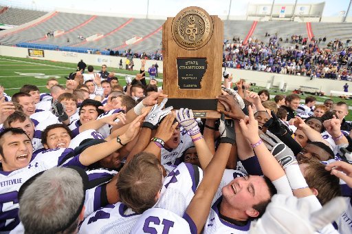 Fayetteville celebrates its 2011 Class 7A state championship win. 