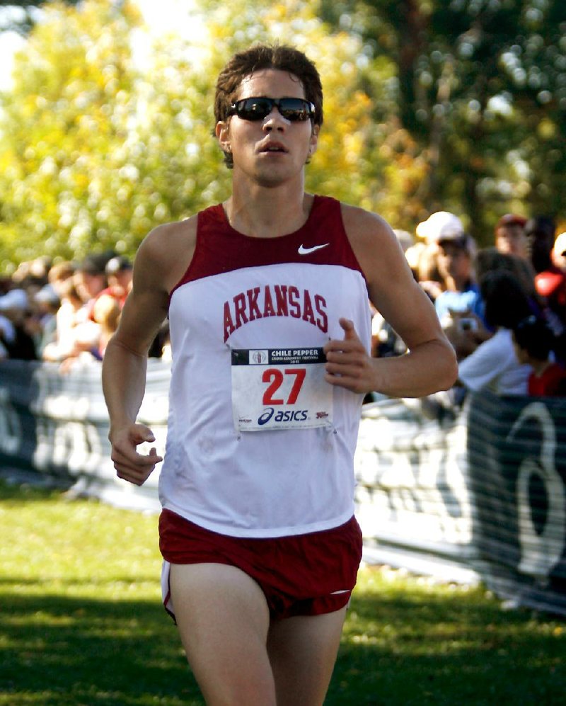 Arkansas’ Eric Fernandez, who advanced to the NCAA national cross country meet last season, will lead the 10th-ranked Razorbacks in the NCAA South Central Regional in Fayetteville. 