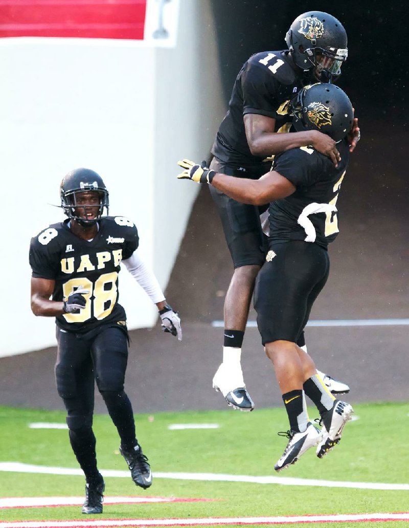 UAPB quarterback Benjamin Anderson (11) and the Golden Lions travel to Grambling State today for a 2 p.m. game. 