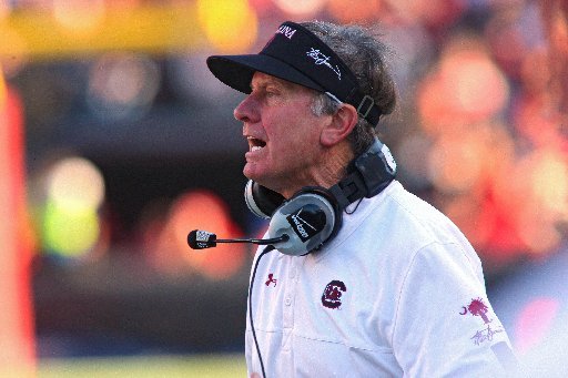 Arkansas Democrat-Gazette/STEPHEN B. THORNTON -- Gamecocks coach Steve Spurrier yells from the sidelines in the the fourth quarter during their game Saturday afternoon in South Carolina. 