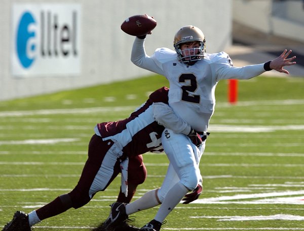 Matt Simpson, former Shiloh Christian quarterback, looks for a receiver in the 3A State Championship game at War Memorial Stadium in 2006. 
