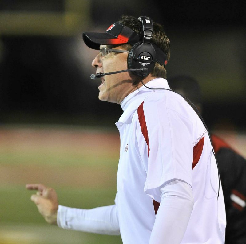 Arkansas State Coach Gus Malzahn is focused on winning the Sun Belt championship, but has no control over the Red Wolves’ bowl prospects, saying that will “take care of itself.” 