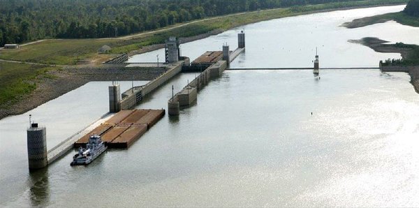 Dredging efforts ease access to rivers - Vimarsana News