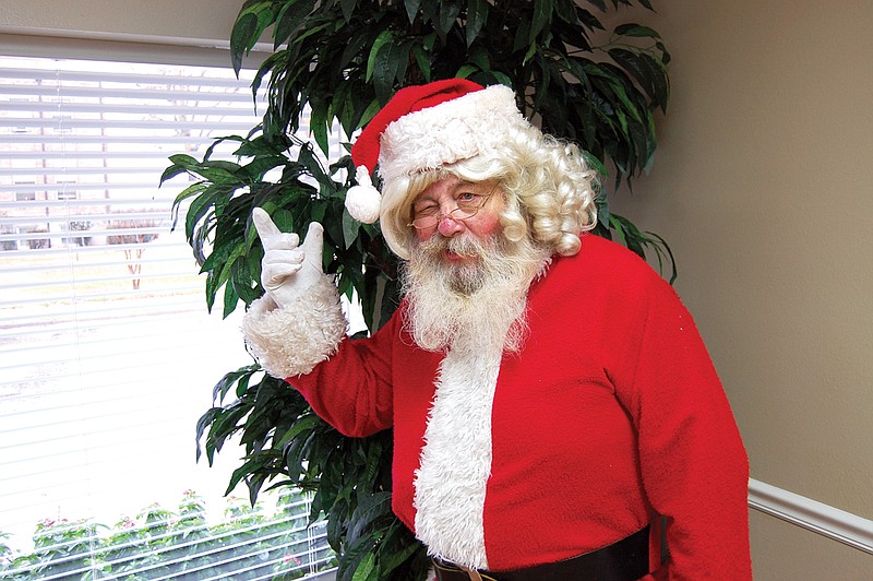 This Hot Spring County man claims to be the one and only Santa Claus. If you call him, his caller ID backs up the claim identifying him, indeed, as Santa Claus.