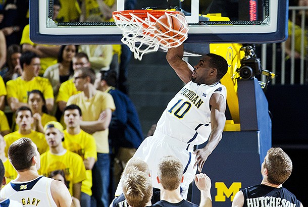 Michigan guard Tim Hardaway Jr., (10) dunks the ball in the first half of an NCAA college basketball game against Western Michigan, Tuesday, Dec. 4, 2012, at Crisler Center in Ann Arbor, Mich. (AP Photo/Tony Ding)