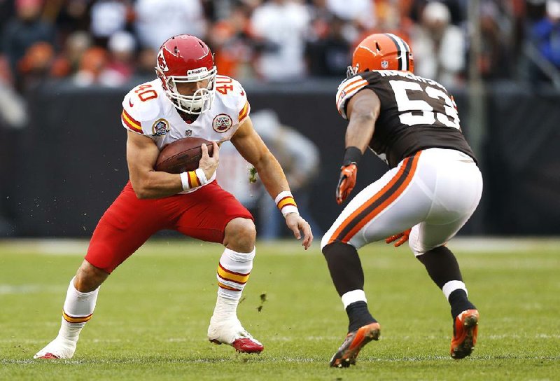 Peyton Hillis (remember him?) has signed one-year with Tampa Bay Buccaneers