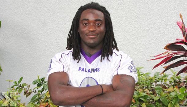 Alex Collins officially signed his letter of intent with the Razorbacks.