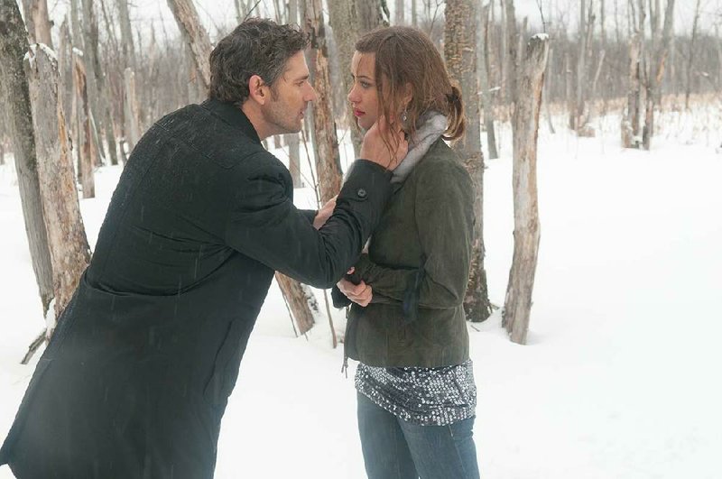 Addison (Eric Bana) and Liza (Olivia Wilde) are siblings with a creepy close relationship in the bloody thriller Deadfall. 