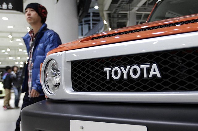 Japanese automaker Toyota is in line this year to regain its crown as the world’s No. 1 automaker, dethroning General Motors Co. of the U.S. 