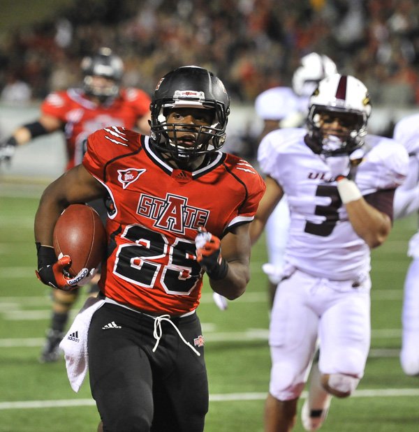 Arkansas State running back David Oku (25) still remembers a fumble against Louisiana-Lafayette in October that could have cost the Red Wolves. 