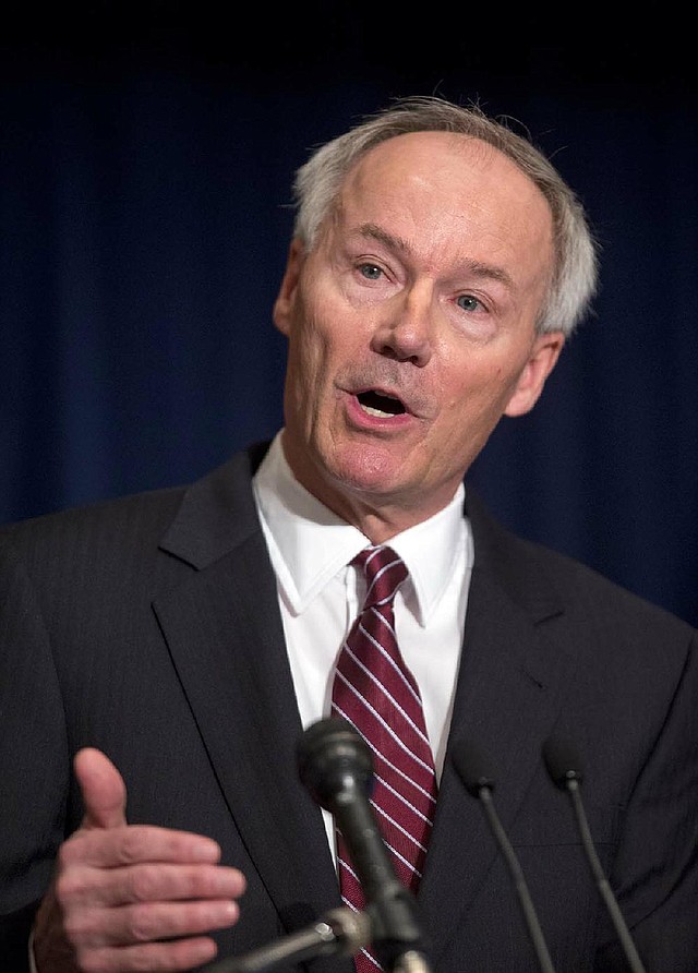 Former U.S. Rep. Asa Hutchinson of Rogers said Friday that he “fully intends” to run for governor in 2014.