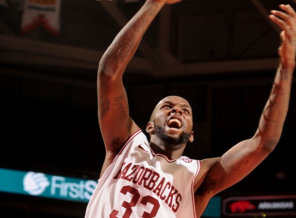 Marshawn Powell was scoreless in Arkansas' 69-51 loss at Texas A&M on Wednesday. 