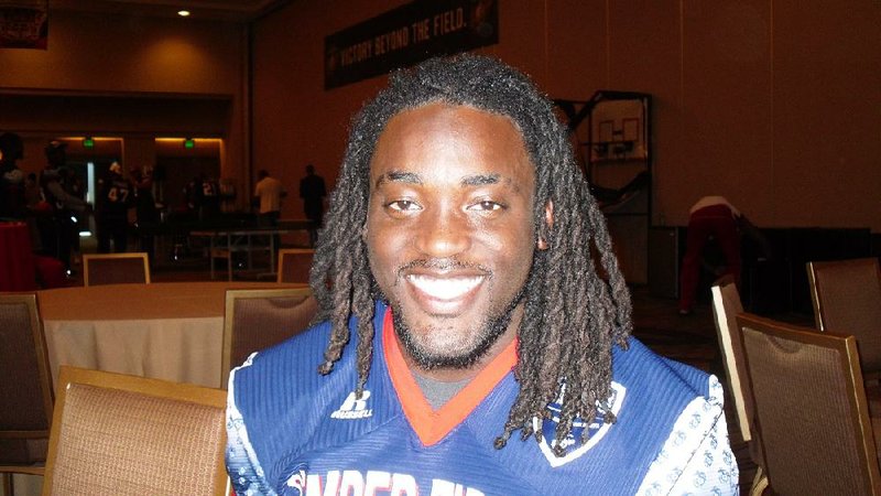 One of the nation's best running backs, Alex Collins has committed to Arkansas. 