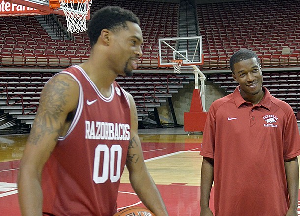 Arkansas assistant TJ Cleveland (right) scored 15 points in the Razorbacks' last win at South Carolina in 2001. 