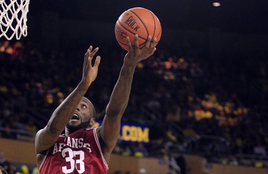 Arkansas forward Marshawn Powell scored 22 points and pulled down 13 rebounds, despite the Razorbacks' struggles in their 75-54 loss to South Carolina.