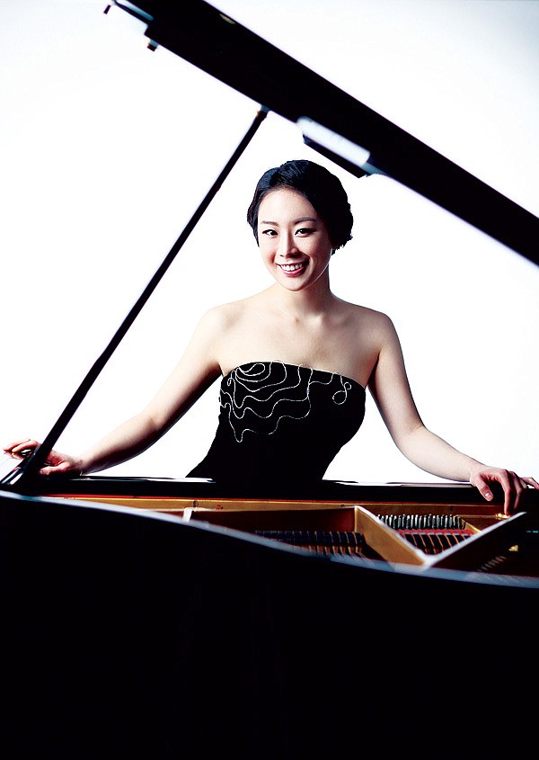 South Korean pianist Yoonie Han will perform Saturday with the Arkansas Philharmonic. 