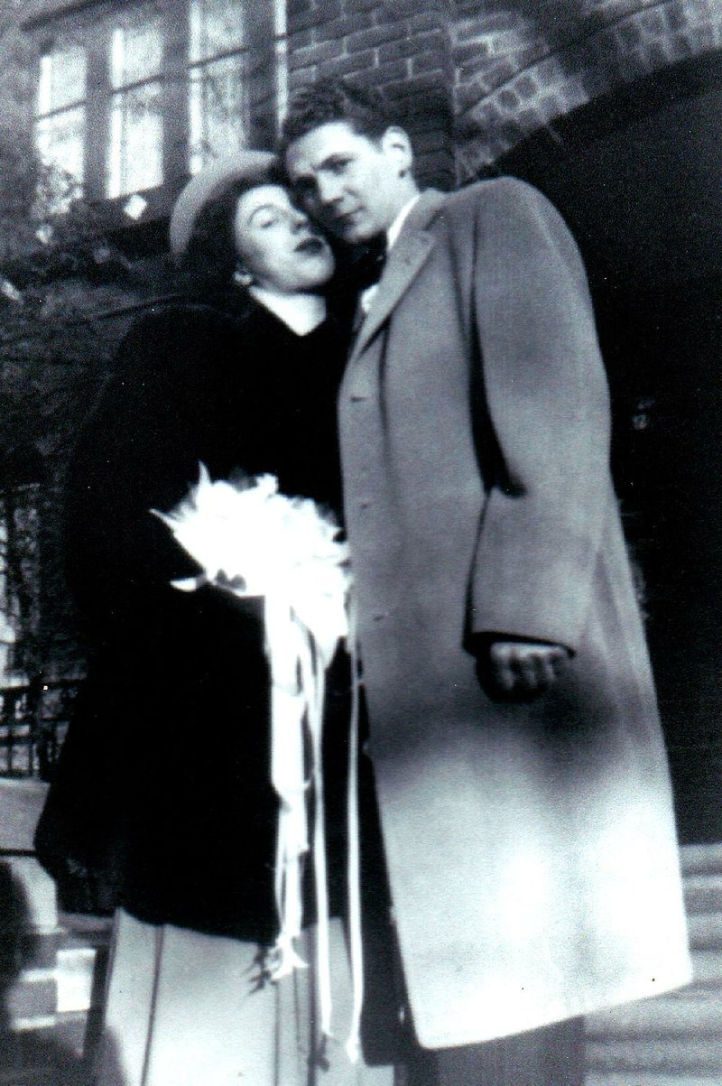 Joyce and Frank Ray on their wedding day, Jan. 10, 1948 