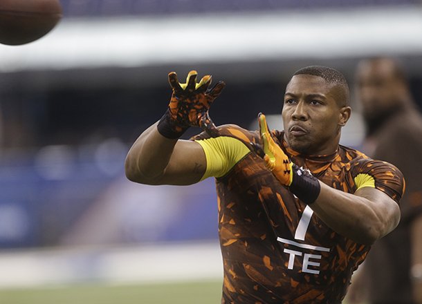 WholeHogSports - 4 former Hogs at Combine