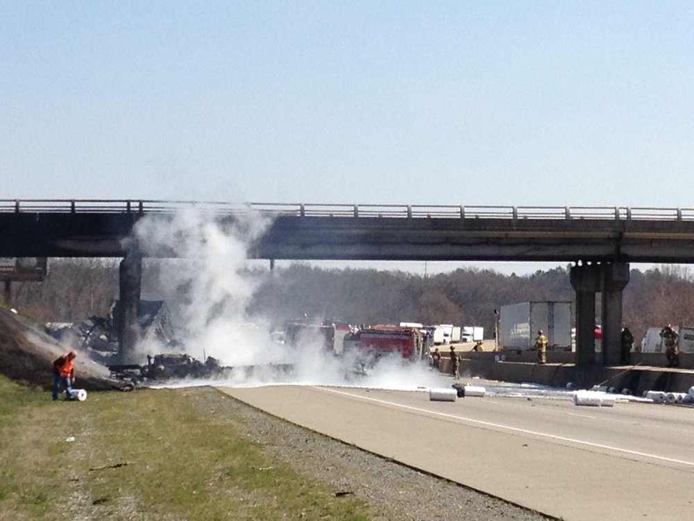 Fatal Semi Wreck Blocks I 40 West Snarls Traffic Through Rush Hour